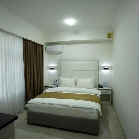 Viva Hotel Taschkent Exterior foto