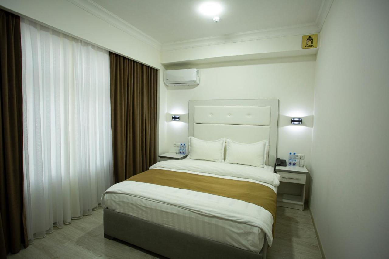 Viva Hotel Taschkent Exterior foto